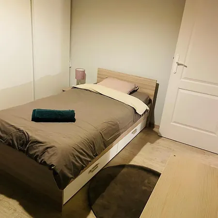 بيت للعطل La Maison Jaune - 4 - 7 Personnes - Au Calme Saint-Amand-sur-Fion